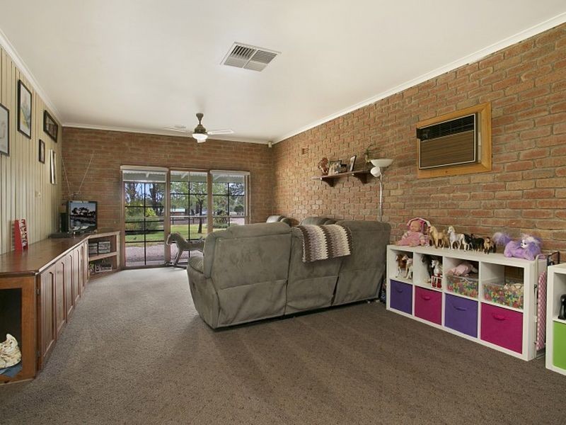 280 Highlands Road, Seymour VIC 3660