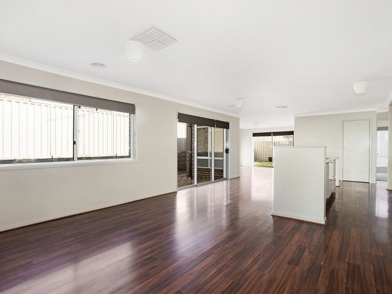 6 Indigo Street, Wallan VIC 3756