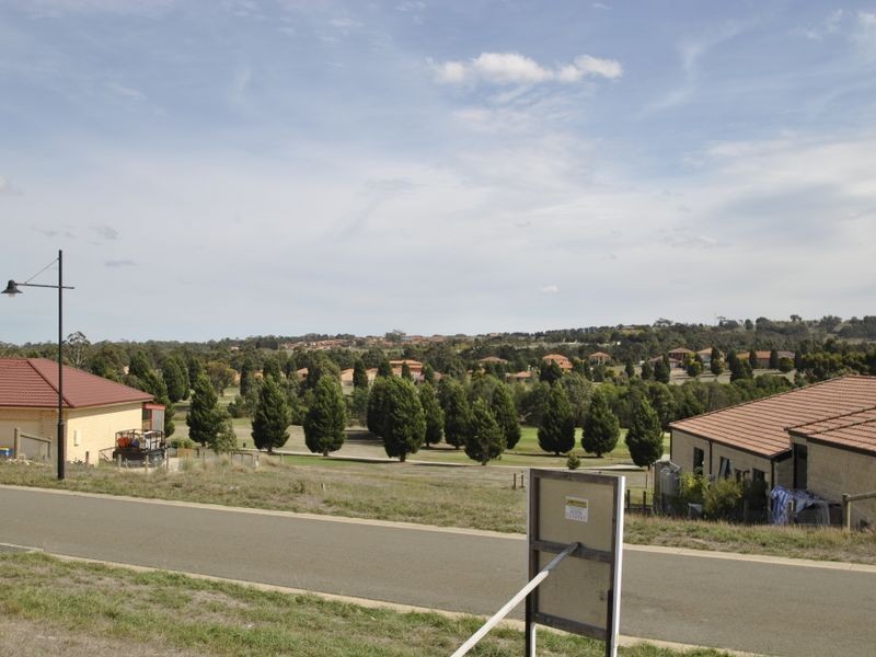 30 Craig Parry Drive, Hidden Valley VIC 3756