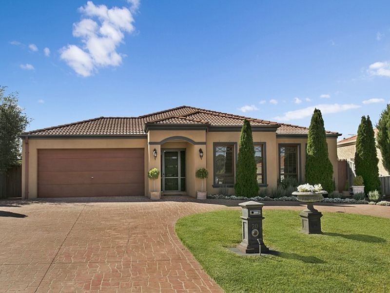 20 Lakeside Drive, Hidden Valley VIC 3756