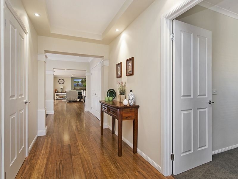 20 Lakeside Drive, Hidden Valley VIC 3756