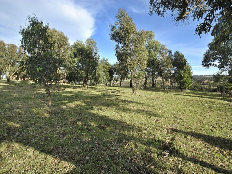 15 Eastern Ridge, Hidden Valley VIC 3756