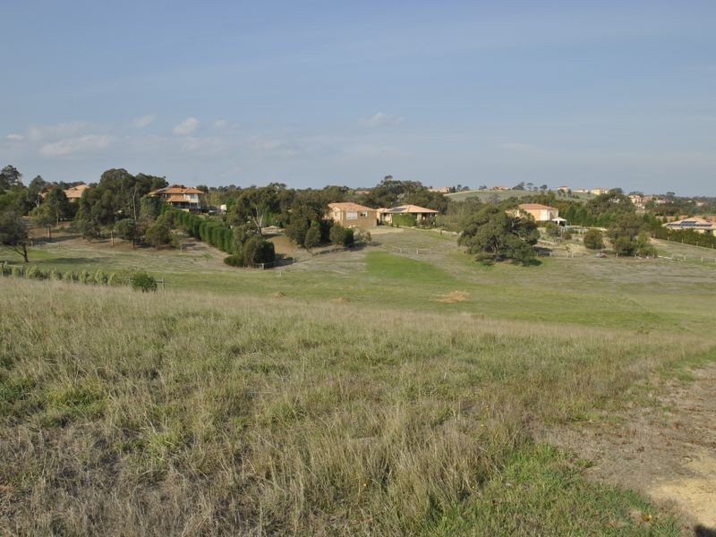 13 Craig Parry Drive, Hidden Valley VIC 3756