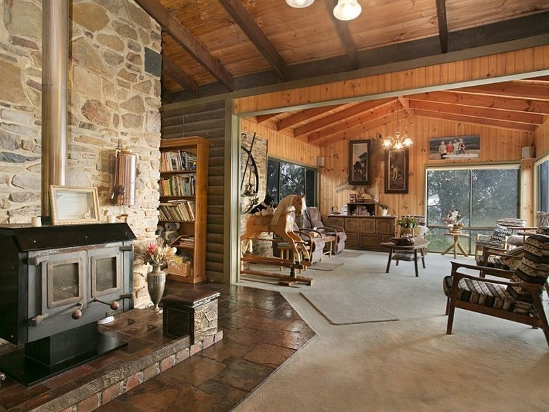 85 Skye Road, Clonbinane VIC 3658