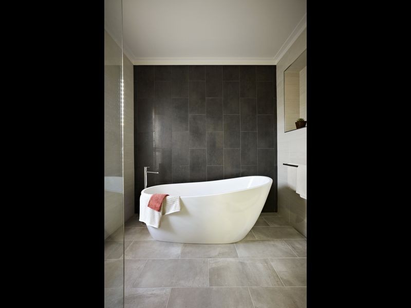 18 Spring Ridge Boulevard, Wallan VIC 3756