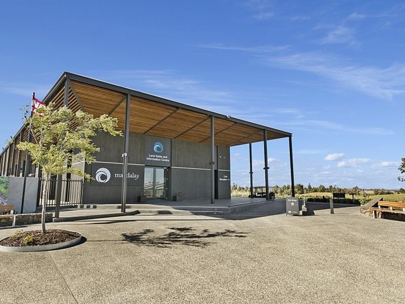 21 Palladium Circle, Beveridge VIC 3753