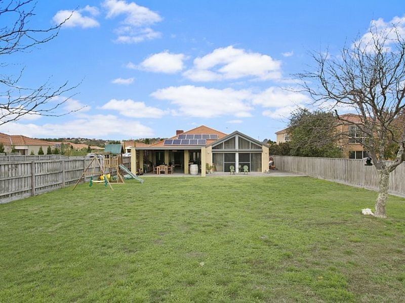 46 Augusta Way, Hidden Valley VIC 3756