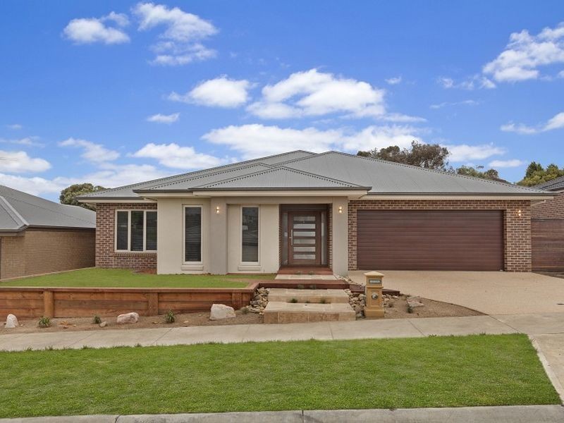 24 Grevillia Court, Wallan VIC 3756