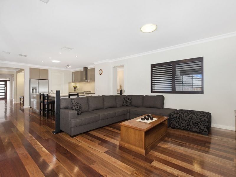 24 Grevillia Court, Wallan VIC 3756