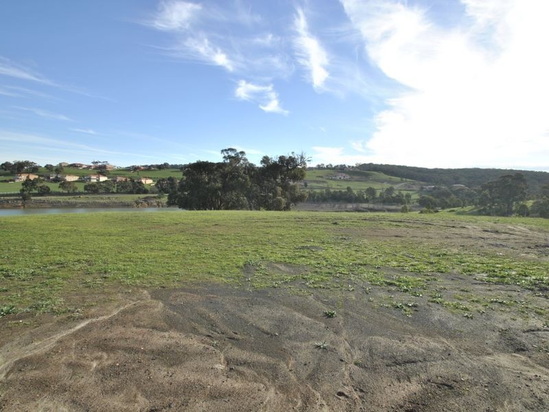 3 Lucca Way, Hidden Valley VIC 3756
