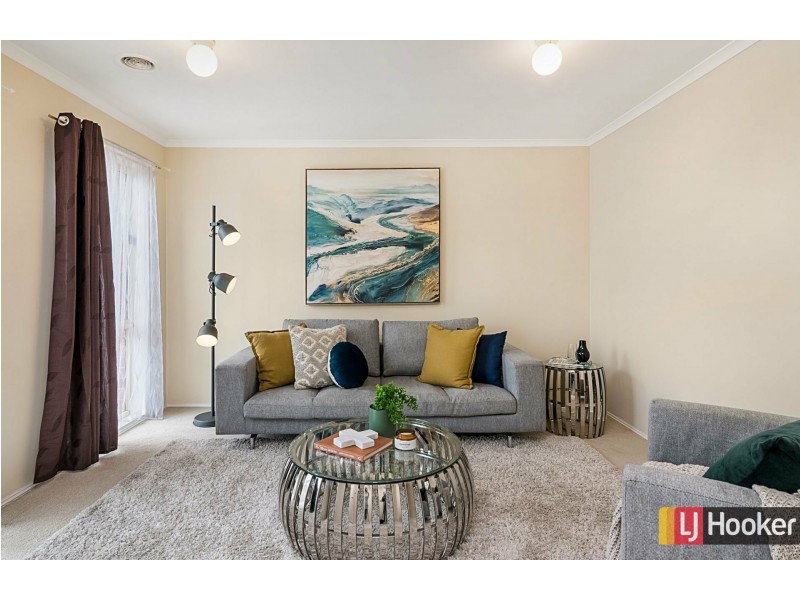 8 Thomas Place, Wallan VIC 3756