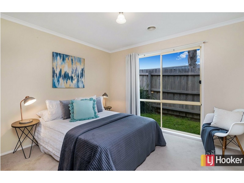 8 Thomas Place, Wallan VIC 3756