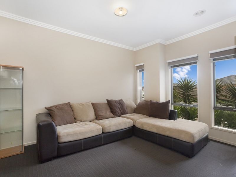 13 Samson Brook Drive, Wallan VIC 3756