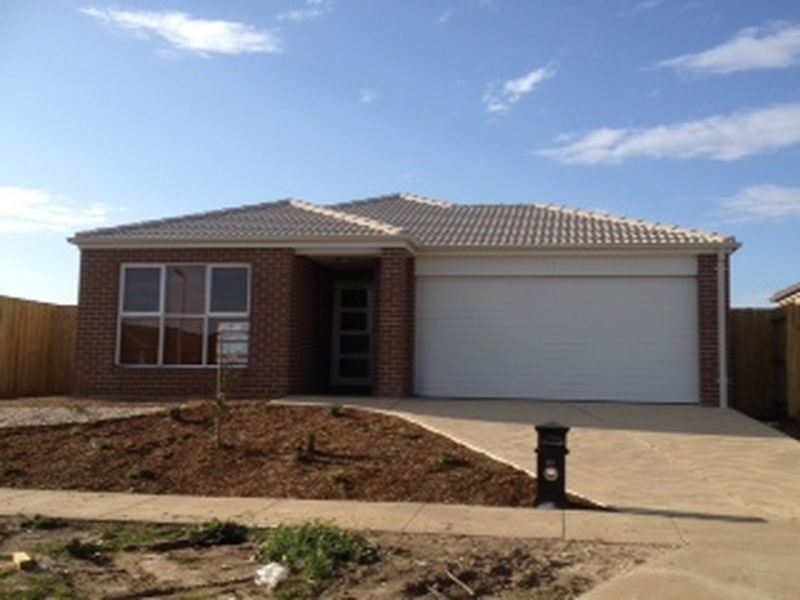 41 Watergum Way, Wallan VIC 3756