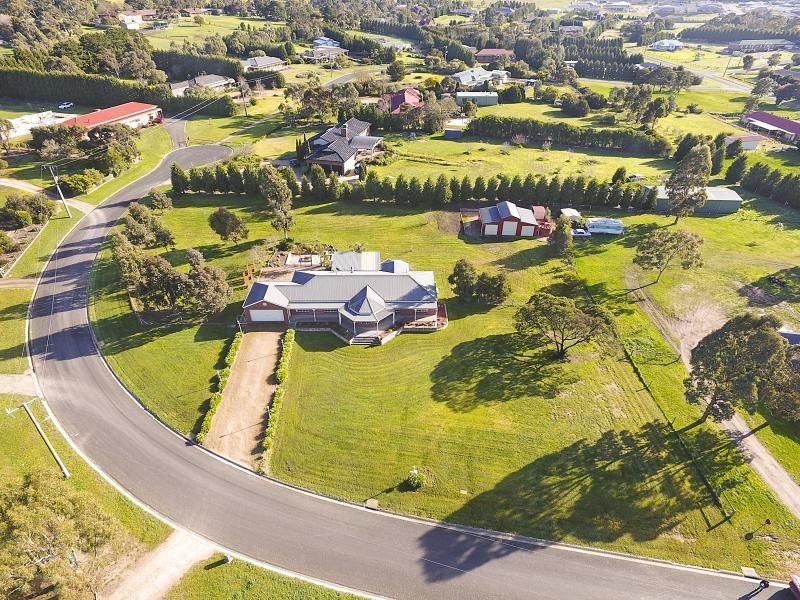 32 King William Court, Wallan VIC 3756