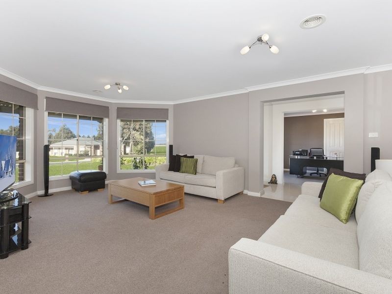 32 King William Court, Wallan VIC 3756