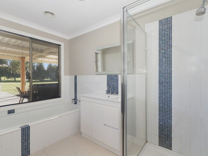 32 King William Court, Wallan VIC 3756