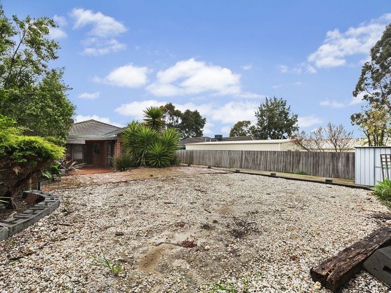 10 Hopkins Way, Wallan VIC 3756