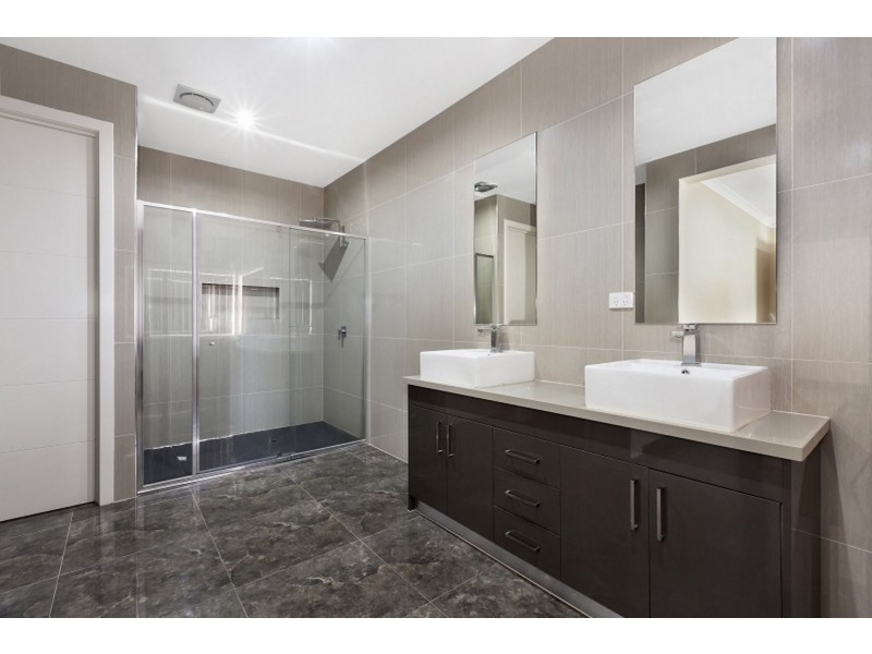 19 Palladium Circle, Beveridge VIC 3753