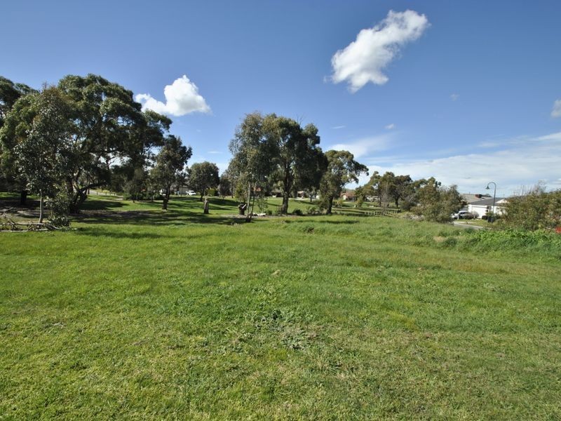 23 Alexander Avenue, Wallan VIC 3756