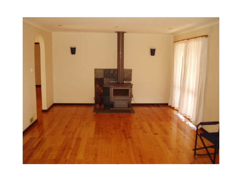 52 Grahams Track, Lancefield VIC 3435