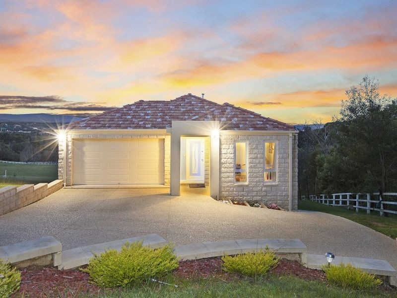 89 Siena Way, Hidden Valley VIC 3756