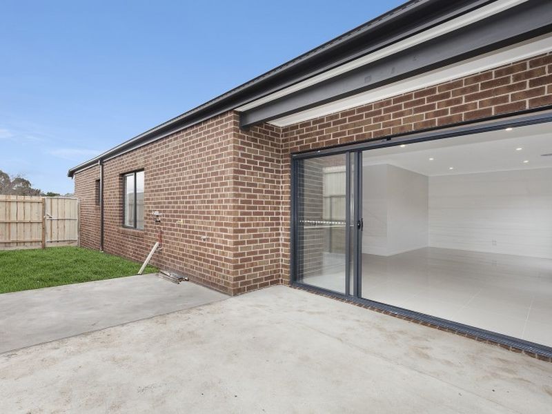 Unit 3/18 Acacia Way, Wallan VIC 3756