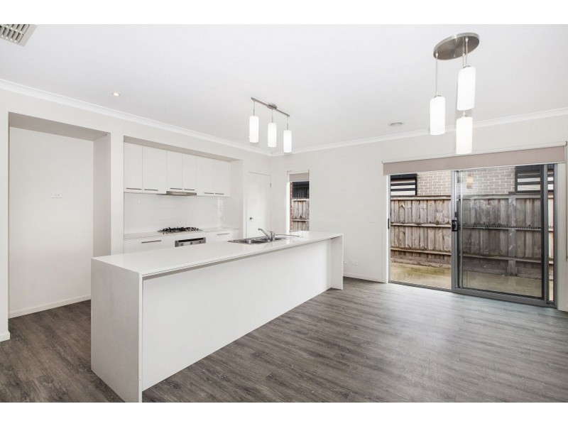 21 Palladium Circle, Beveridge VIC 3753