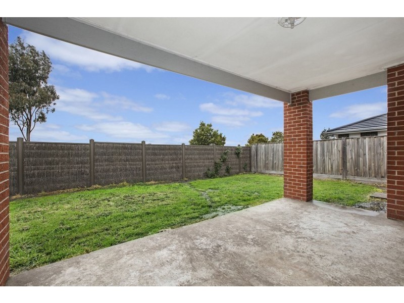 21 Palladium Circle, Beveridge VIC 3753