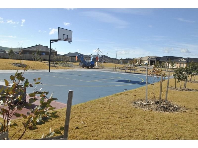 21 Palladium Circle, Beveridge VIC 3753