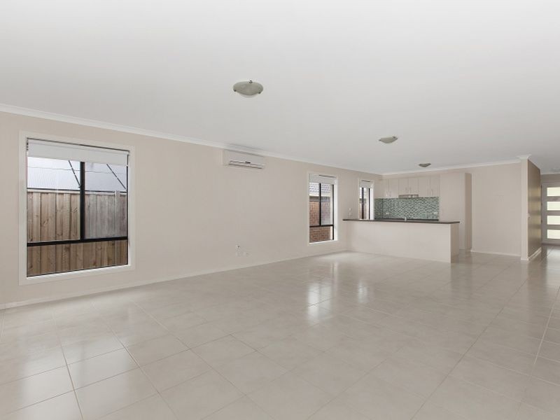 6 Boronia Avenue, Wallan VIC 3756