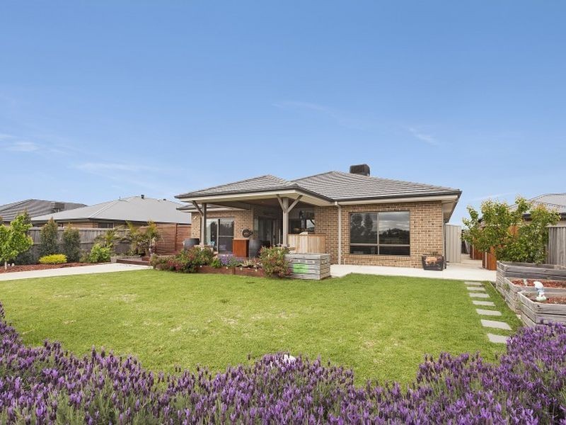 52 Mandalay Circuit, Beveridge VIC 3753