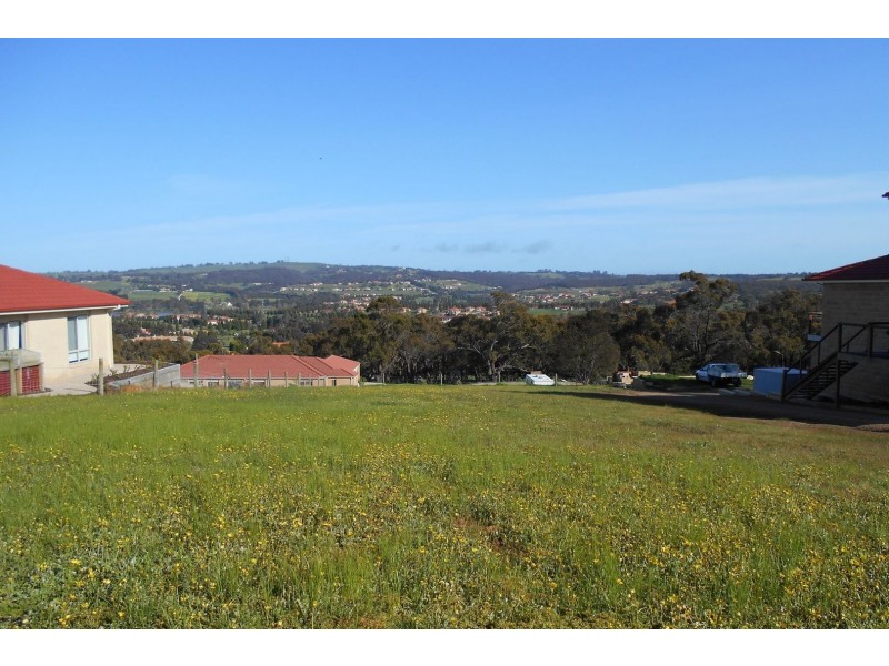 54 Eastern Ridge, Hidden Valley VIC 3756