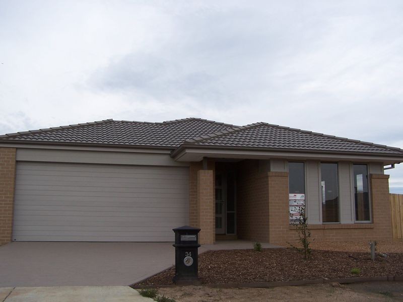 34 Watergum Way, Wallan VIC 3756
