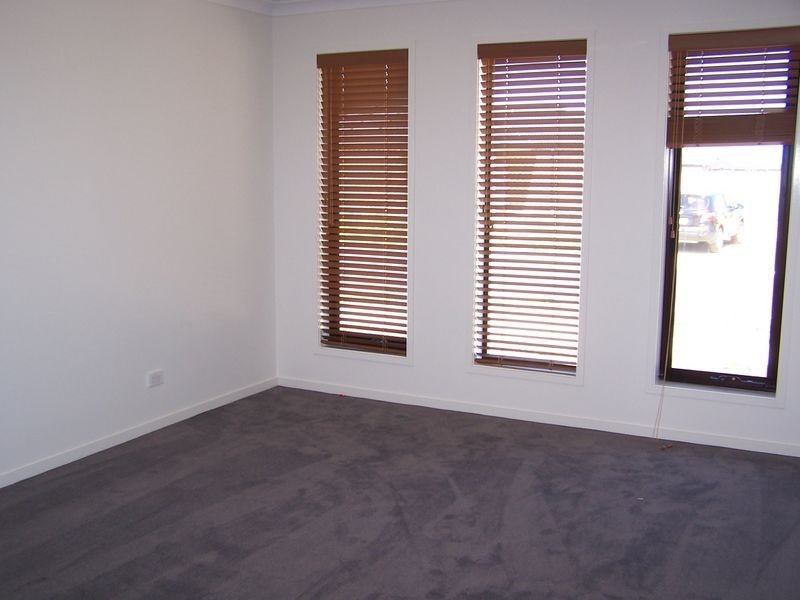 49 Watergum Way, Wallan VIC 3756