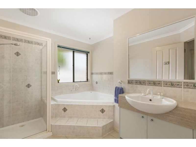 27 Sinclair Court, Wallan VIC 3756