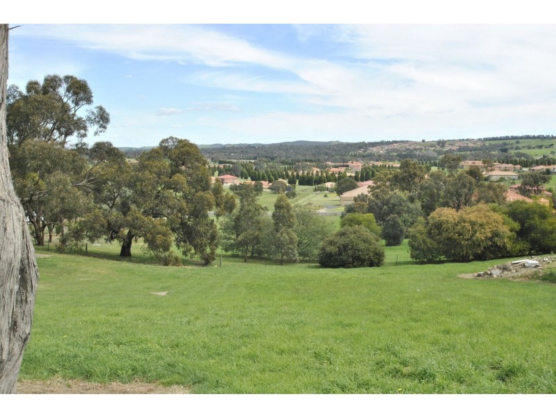 35 Toscana Way, Hidden Valley VIC 3756