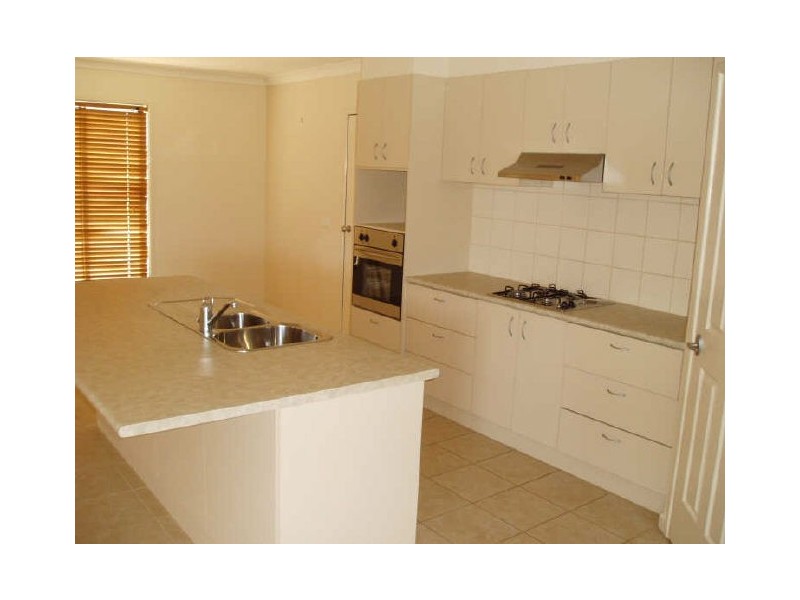 21 Eastern Ridge, Hidden Valley VIC 3756