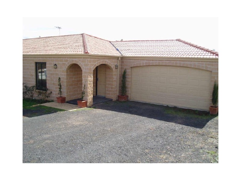 21 Eastern Ridge, Hidden Valley VIC 3756
