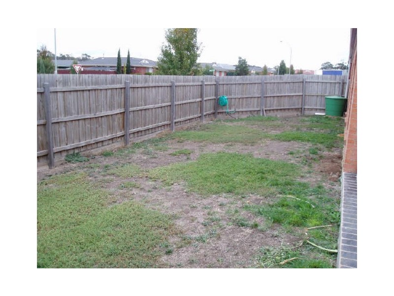 37 Wyatt Way, Wallan VIC 3756