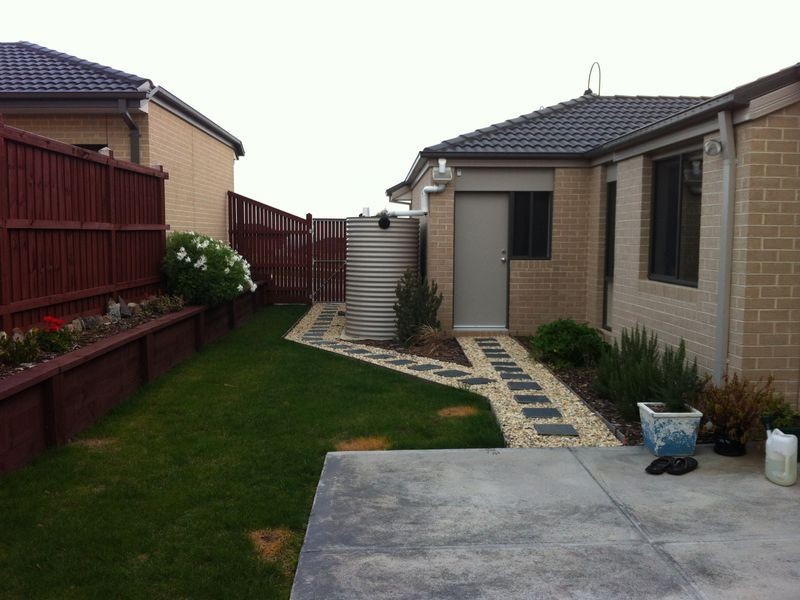 10 Spring Ridge Boulevard, Wallan VIC 3756