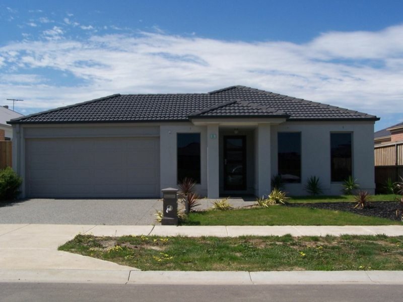 13 Woronora Way, Wallan VIC 3756