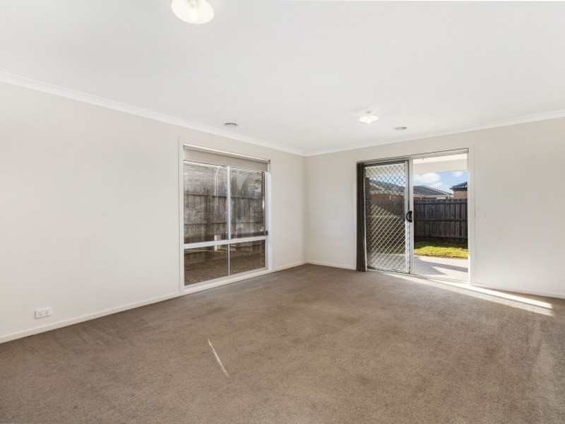 16 Watergum Way, Wallan VIC 3756