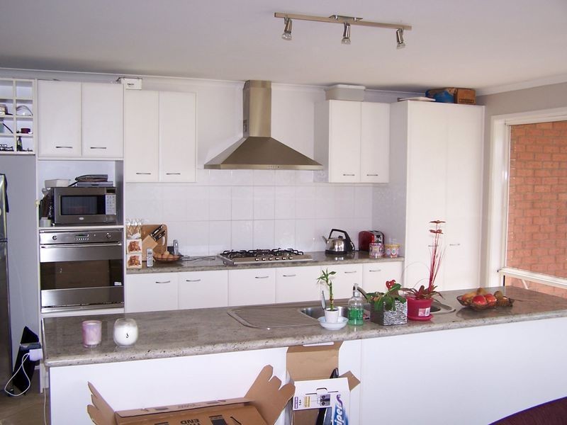 58 Augusta Way, Hidden Valley VIC 3756