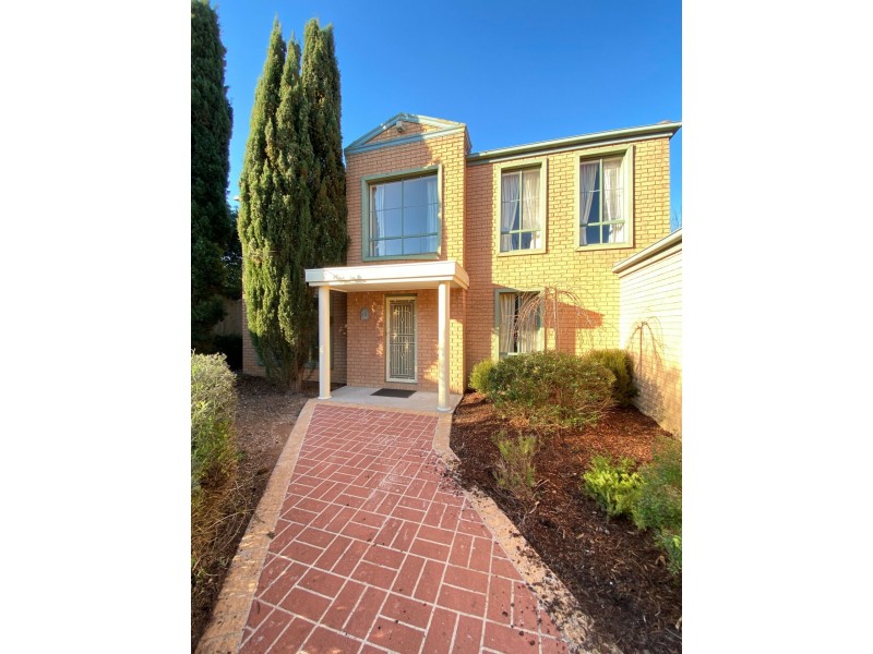 12 Lakeview Close, Hidden Valley VIC 3756