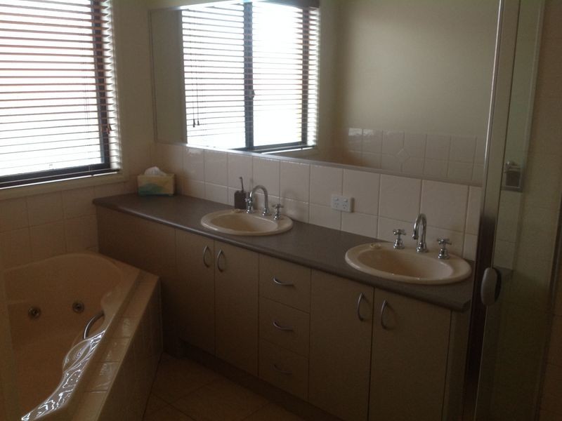 26 Toscana Way, Hidden Valley VIC 3756