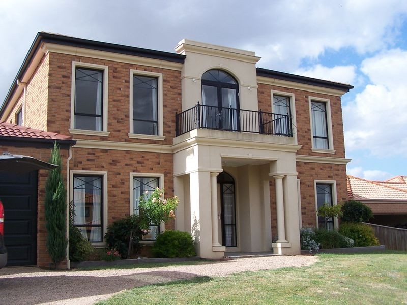 40 Lakeside Drive, Hidden Valley VIC 3756