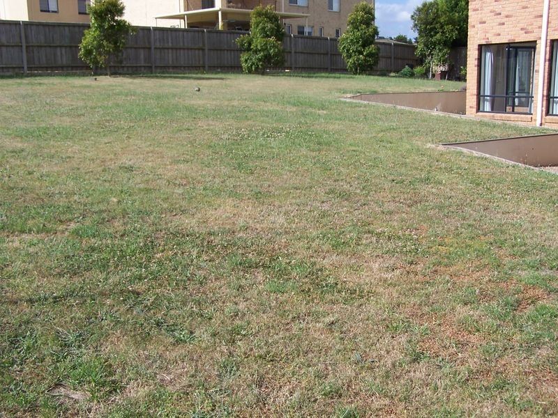 40 Lakeside Drive, Hidden Valley VIC 3756