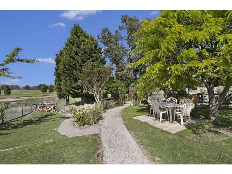 76 Augusta Way, Hidden Valley VIC 3756