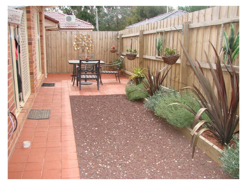 2/138 Dudley Street, Wallan VIC 3756